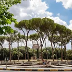 Daplace - Lucilla Apartment